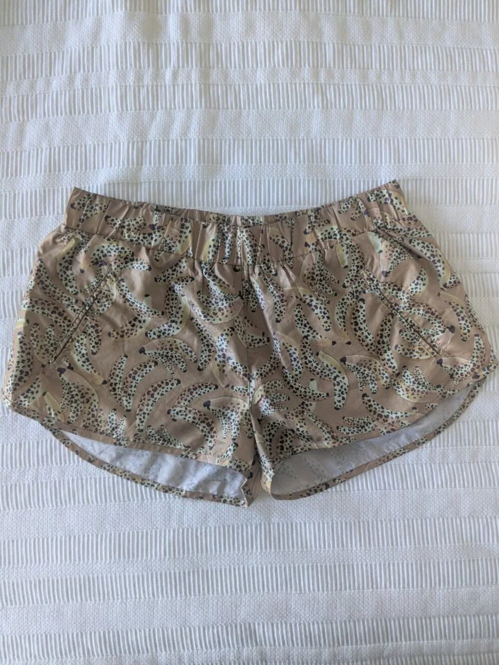 Farm Rio Banana Print Shorts – Small, Like New